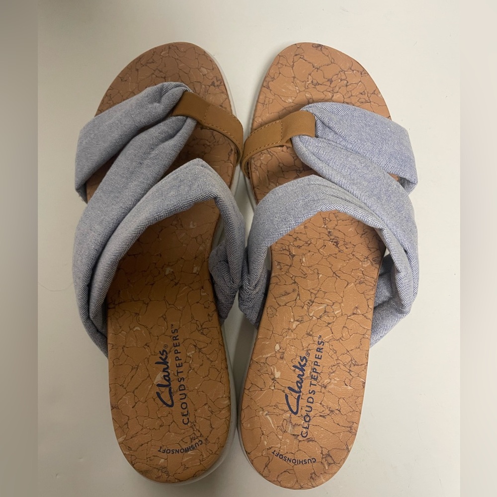 Clarks Cloudsteppers Light Blue Twist Slide Sandals